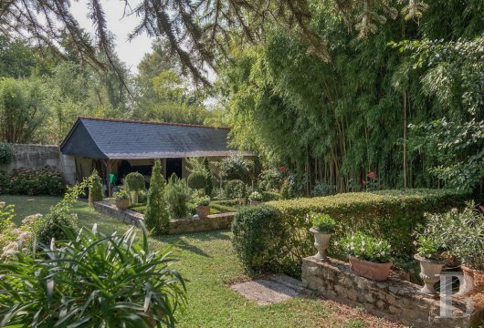 character properties France pays de loire   - 16