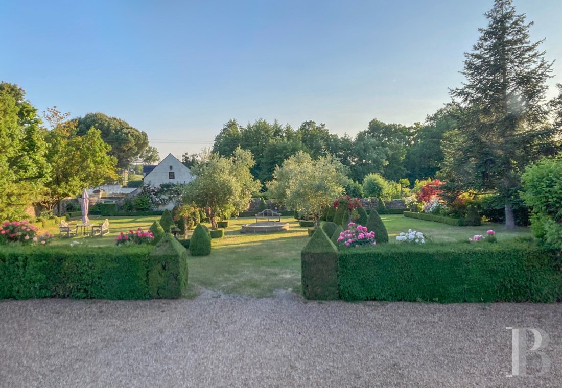 character properties France pays de loire   - 18