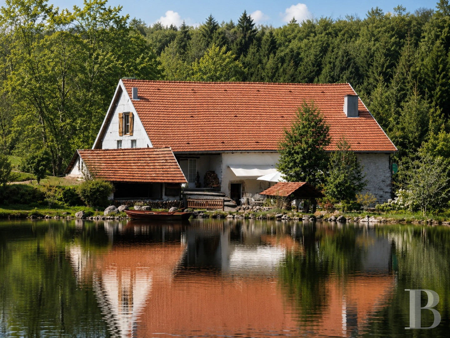 Dans les Vosges du Sud, sur le plateau des Mille Étangs, séjourner dans un ensemble de maisons et une auberge au milieu de quarante hectares de nature sauvage - photo  n°1
