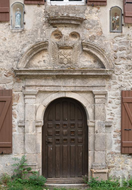 demeures et maisons a vendre france auvergne   - 5