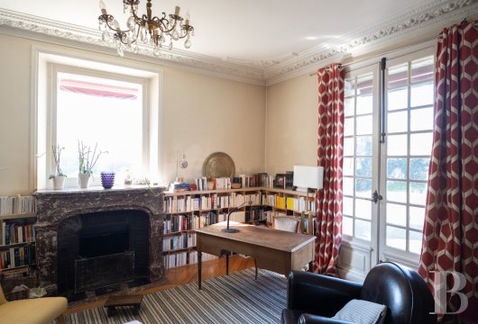 character properties France picardy   - 7