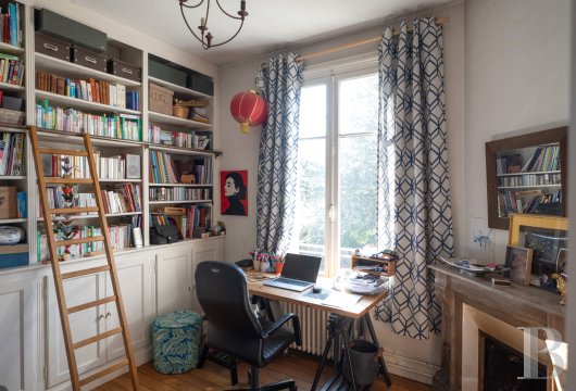 character properties France picardy   - 14