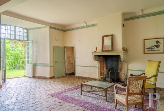 character properties France rhones alps   - 6