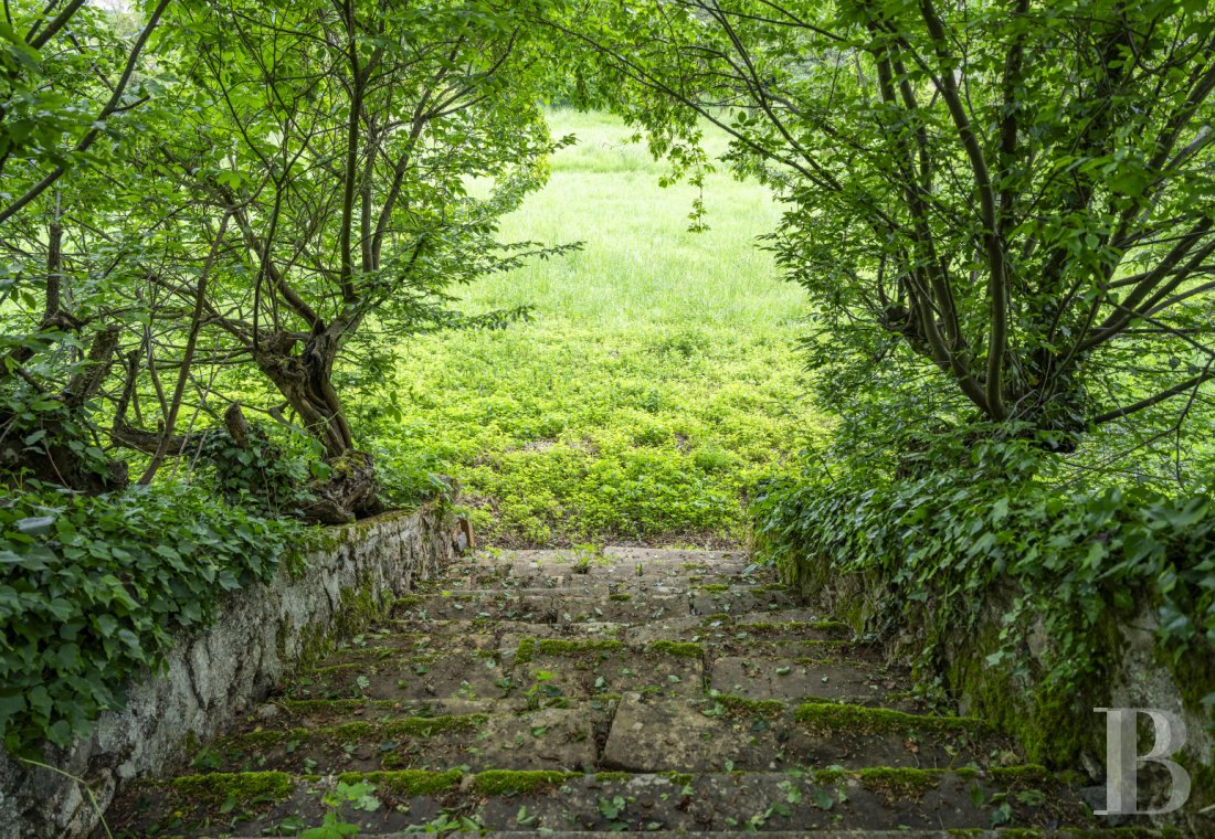 character properties France rhones alps   - 20