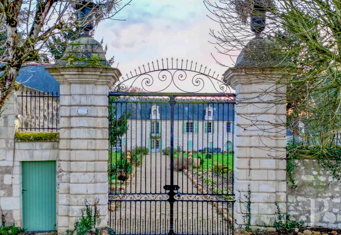 France mansions for sale pays de loire   - 1