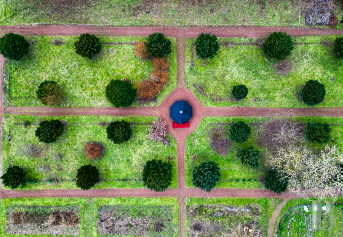 France mansions for sale pays de loire   - 16