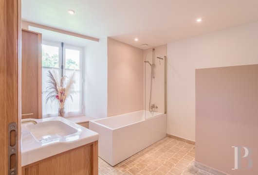 character properties France picardy   - 7