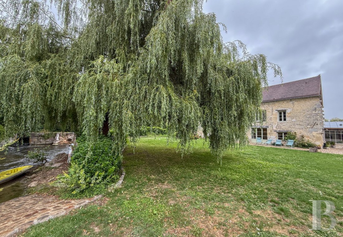 character properties France picardy   - 13