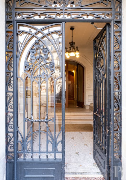 apartments for sale paris   - 2