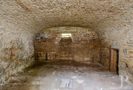 demeures et maisons a vendre france franche comte   - 11