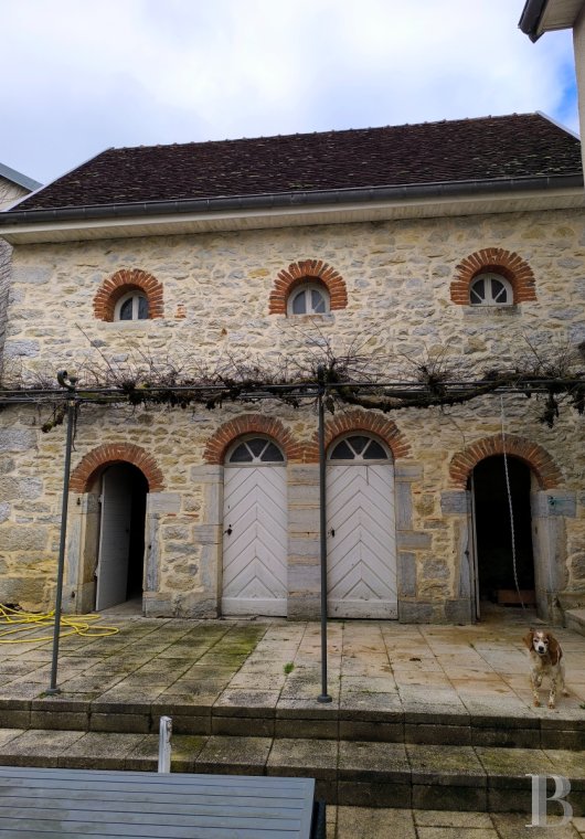 character properties France franche comte   - 9