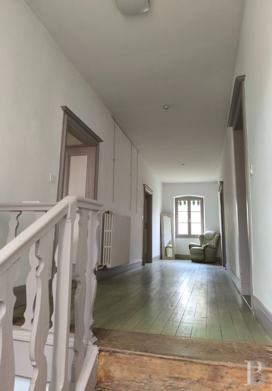 character properties France franche comte   - 6