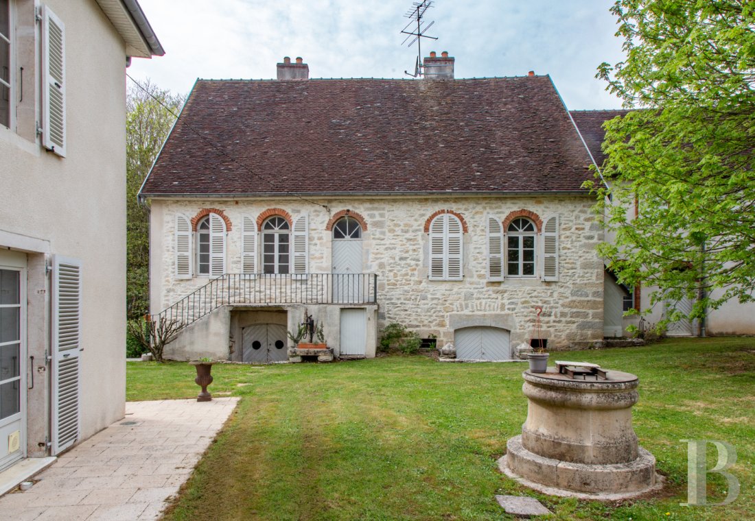 character properties France franche comte   - 10