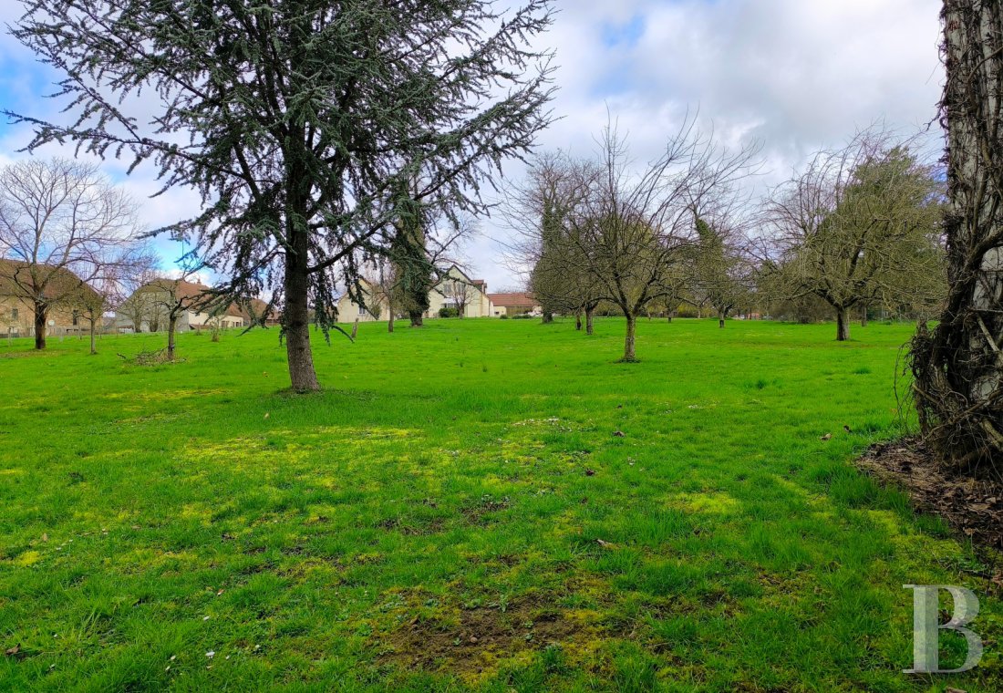 character properties France franche comte   - 14