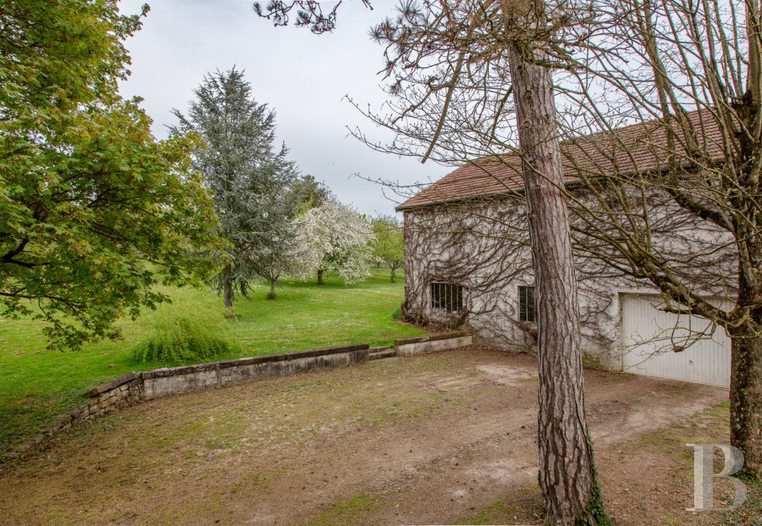 character properties France franche comte   - 11