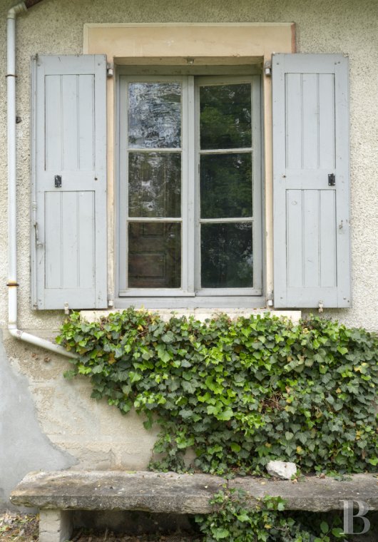character properties France rhones alps   - 4