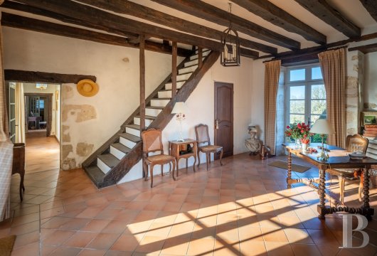 character properties France aquitaine   - 7