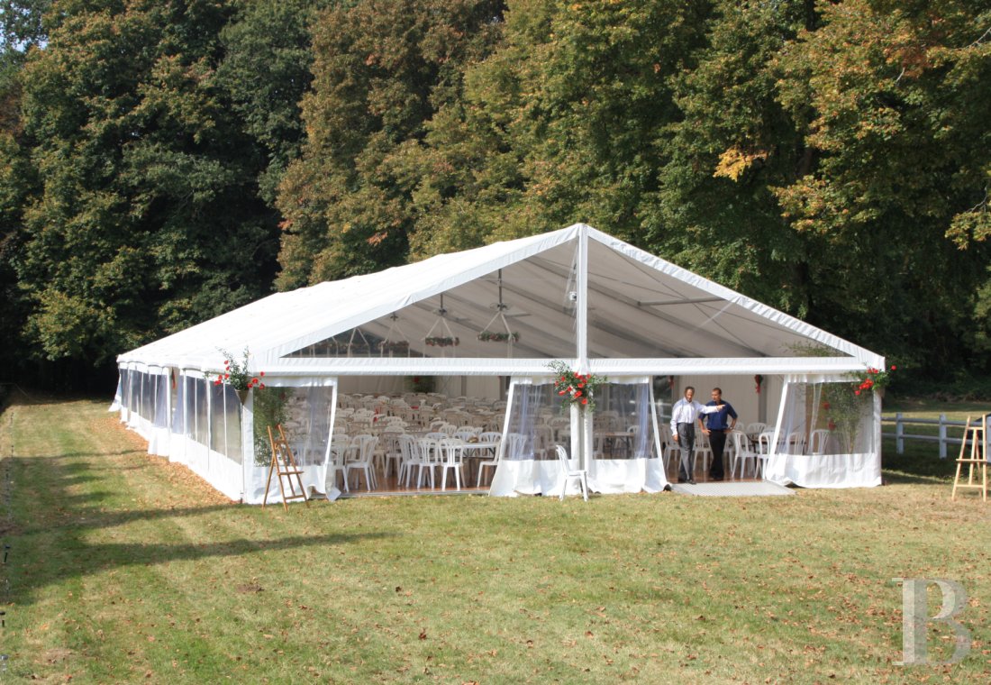 A family chateau in the heart of a vast 200-hectare estate north-west of Nantes, in the Loire-Atlantique - photo  n°4