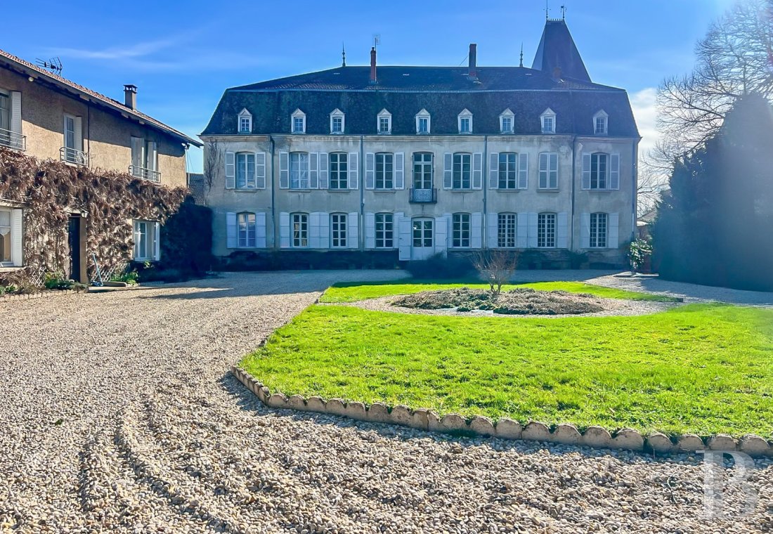 character properties France rhones alps   - 1
