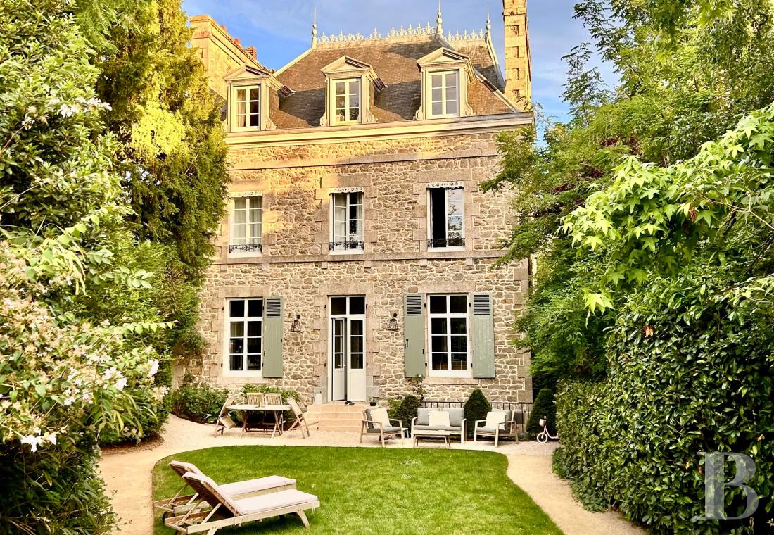 mansion houses for sale France brittany   - 1