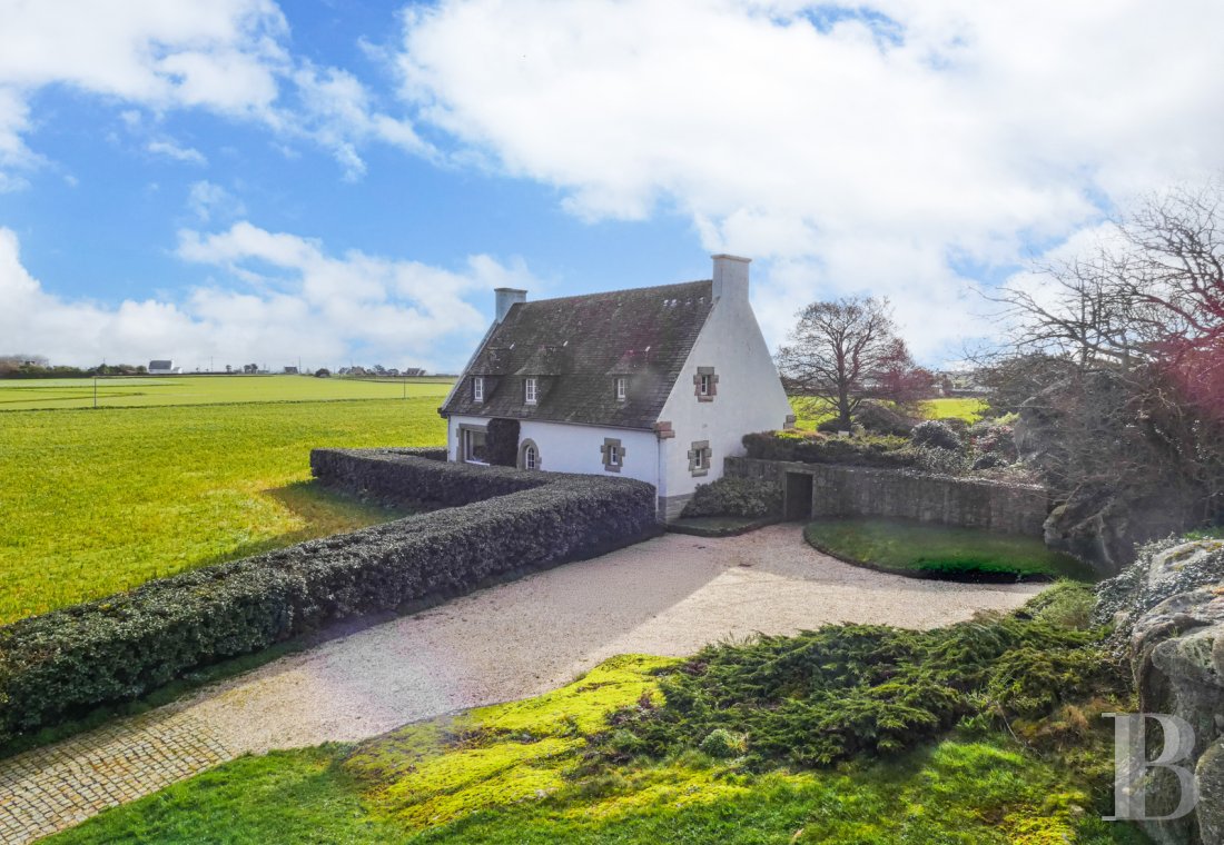 character properties France brittany   - 3