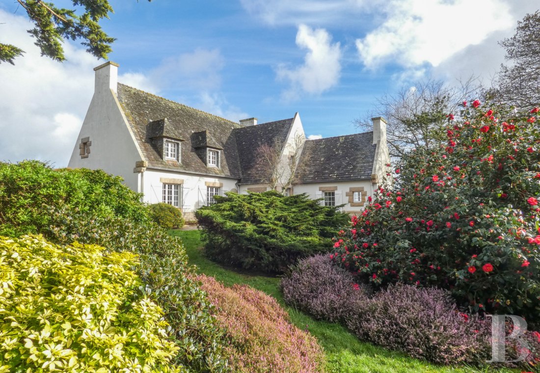 character properties France brittany   - 1