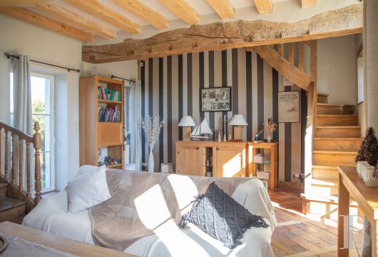 properties in town pays de loire   - 5