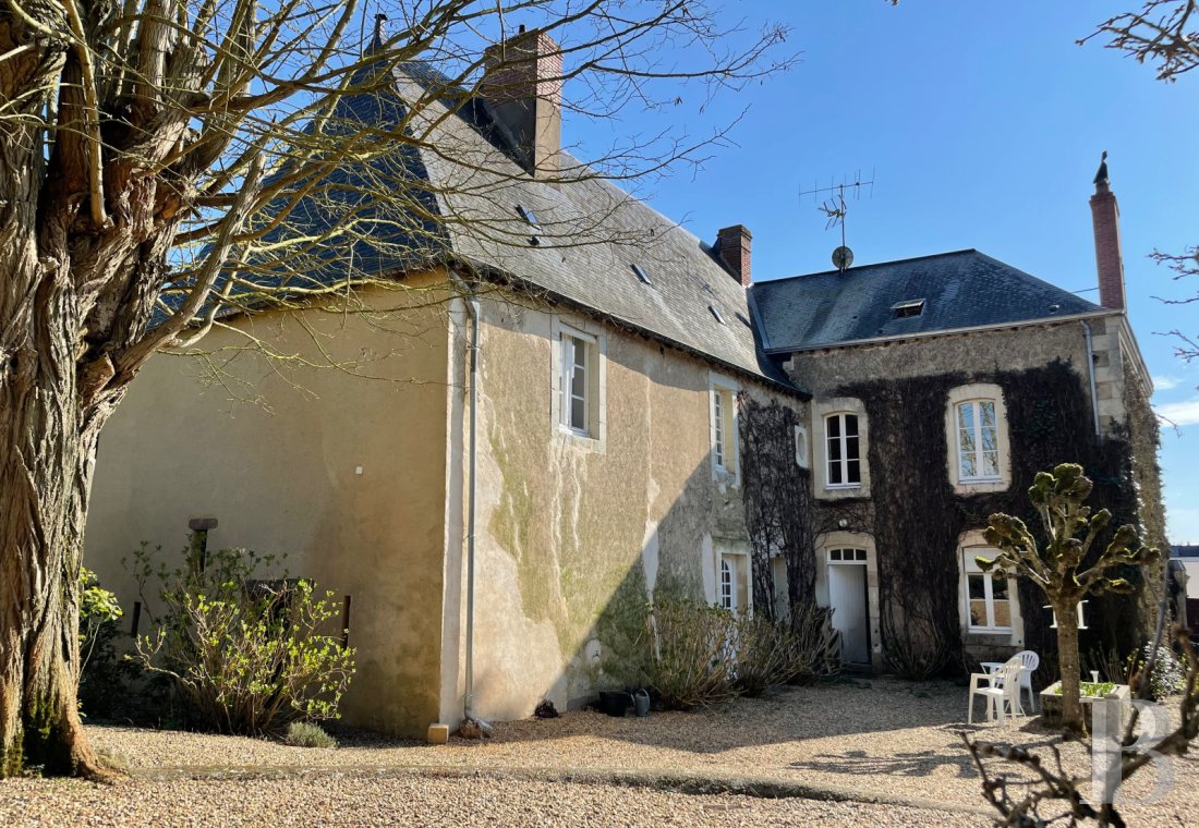 edifices religieux a vendre pays de loire   - 2