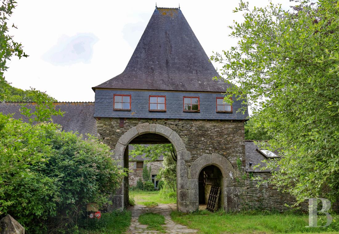 vieilles maisons francaises bretagne   - 2