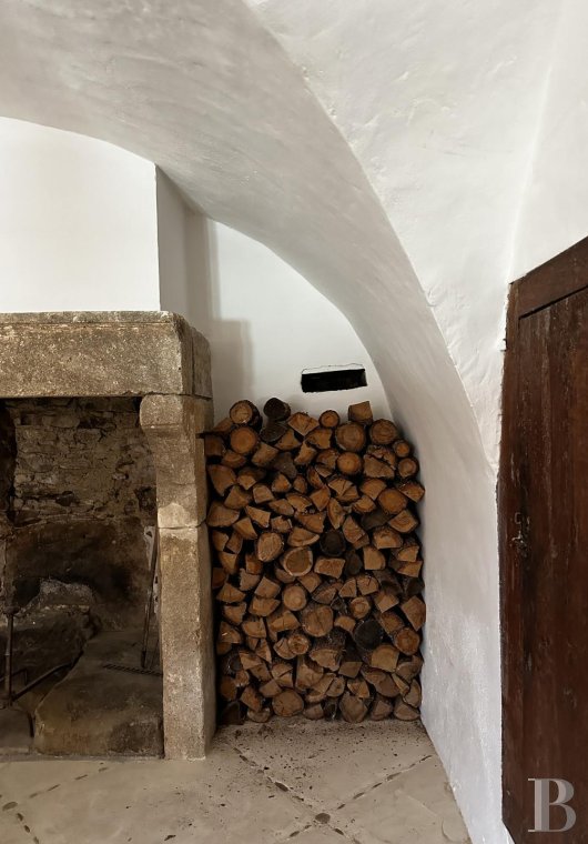 Dans le Gard, à Belvézet,  un ancien prieuré du 14e siècle au cœur du village - photo  n°6