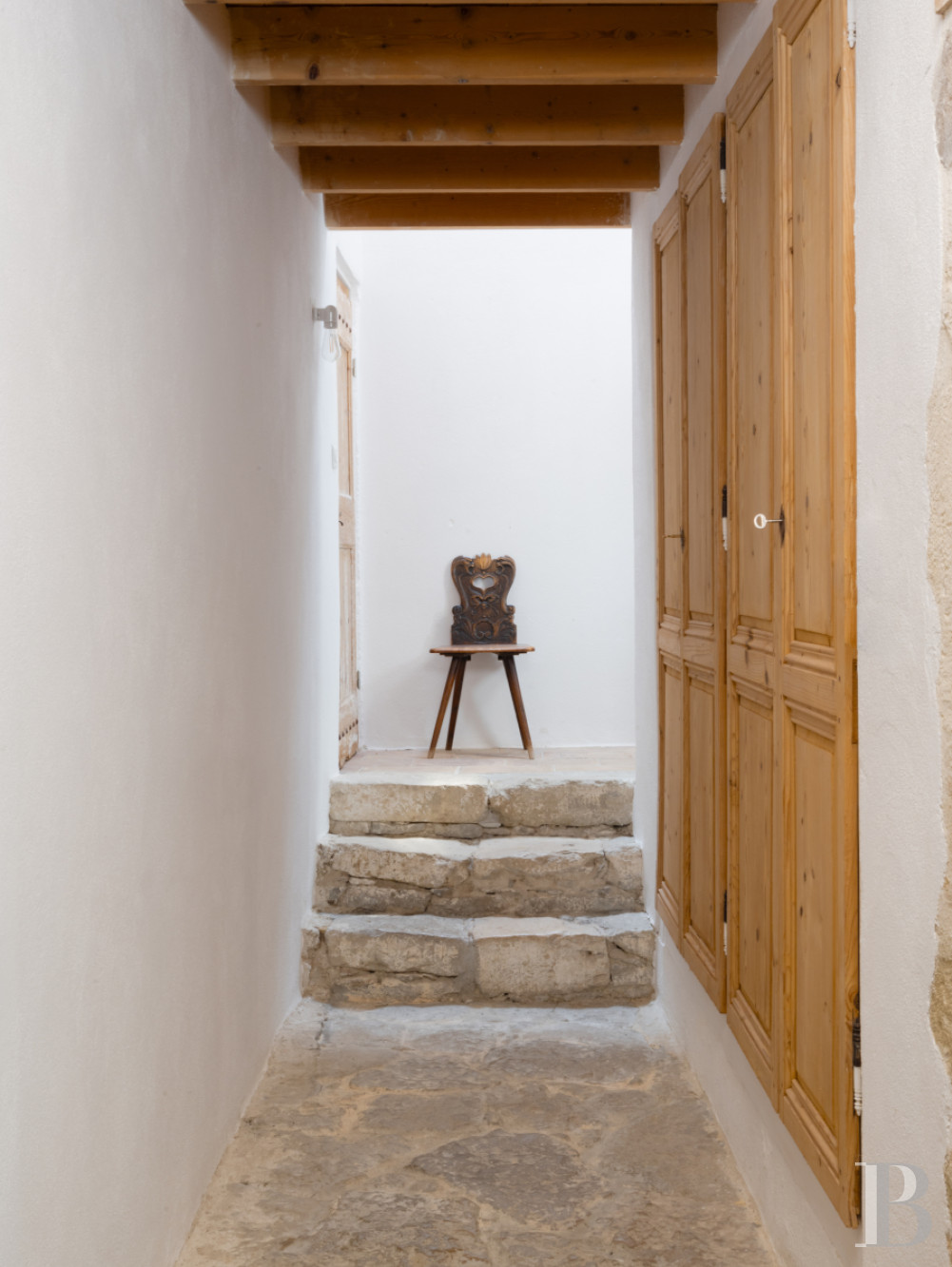 Dans le Gard, à Belvézet,  un ancien prieuré du 14e siècle au cœur du village - photo  n°3