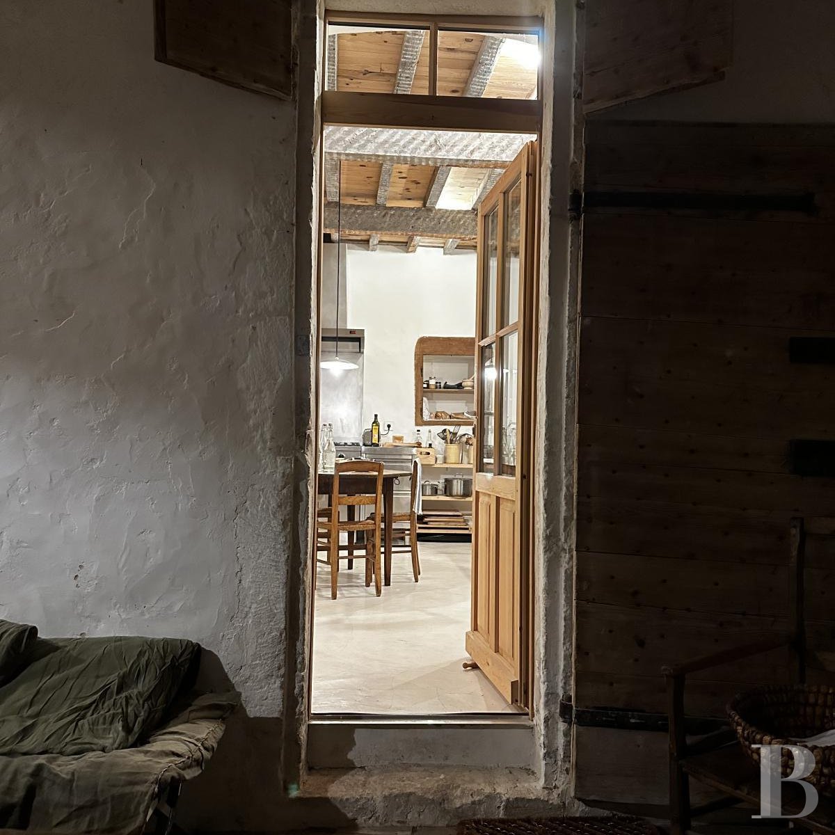 Dans le Gard, à Belvézet,  un ancien prieuré du 14e siècle au cœur du village - photo  n°8