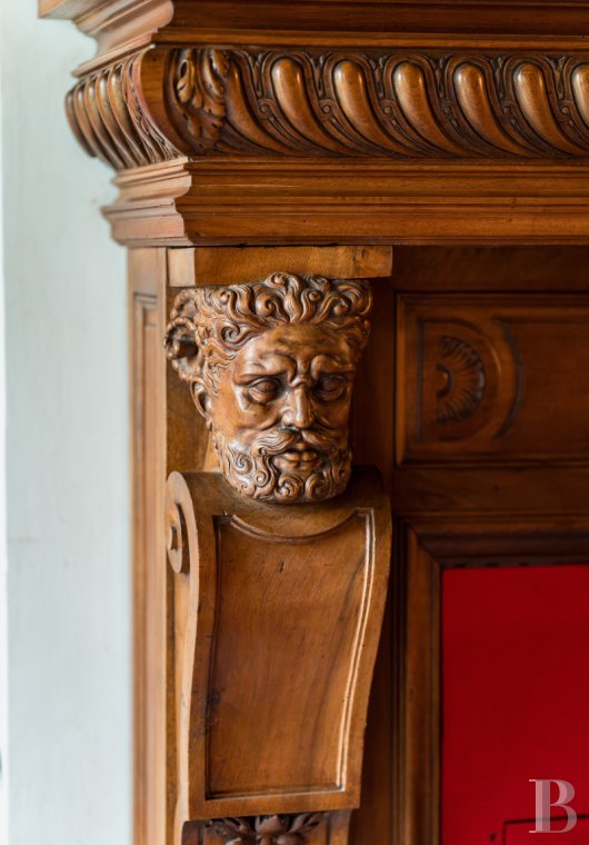 character properties France center val de loire   - 7