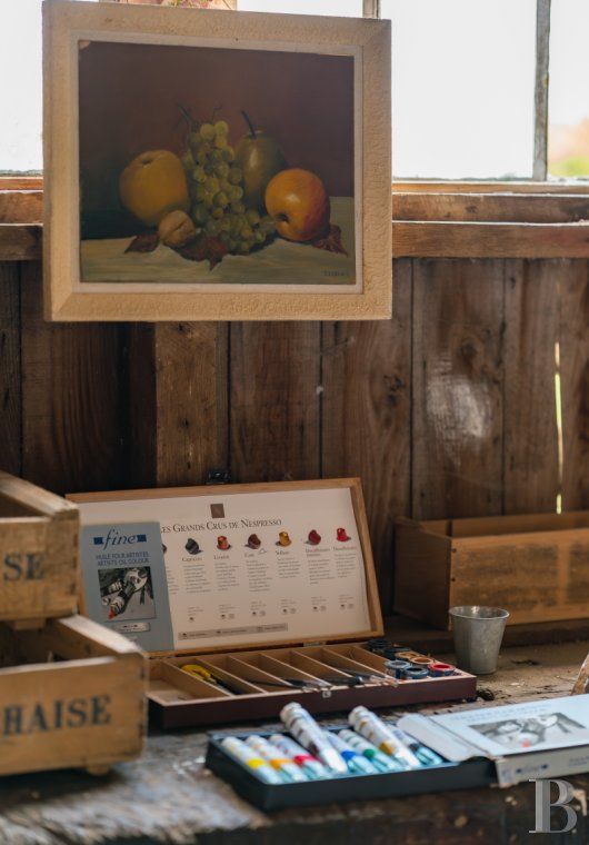 character properties France center val de loire   - 13