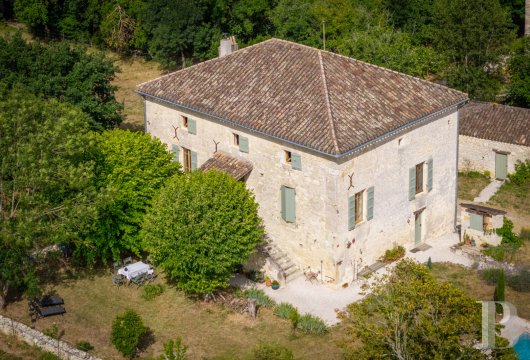 character properties France midi pyrenees   - 4
