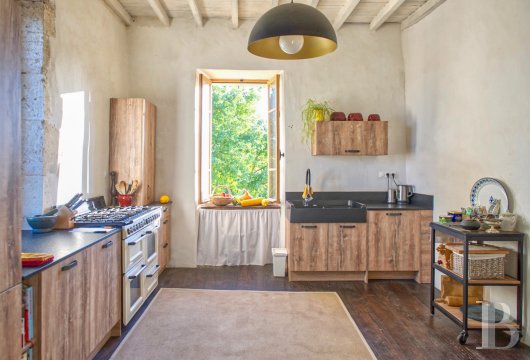 character properties France midi pyrenees   - 7