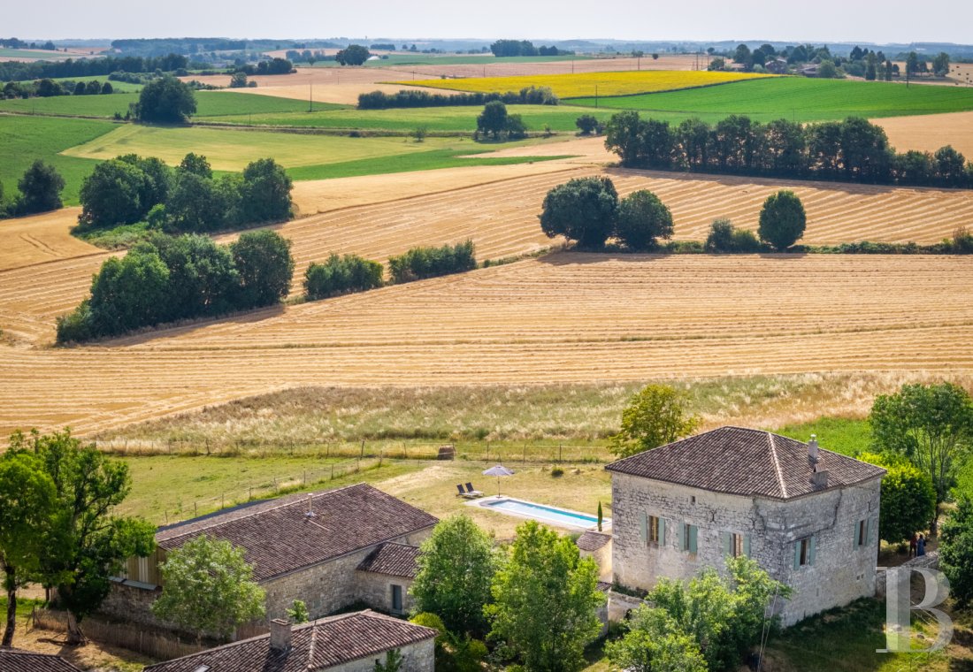 character properties France midi pyrenees   - 2