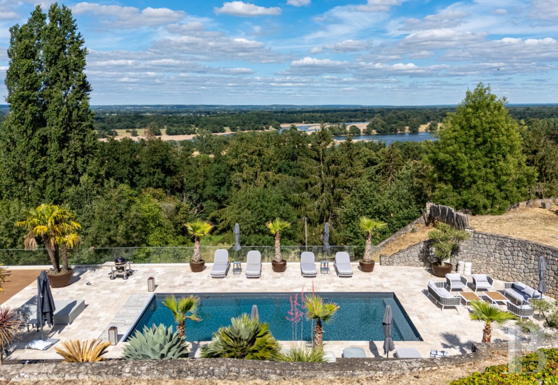 residences and character houses france pays de loire   - 15