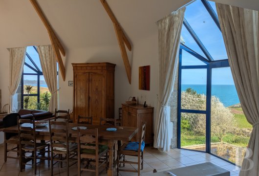 character properties France brittany   - 9