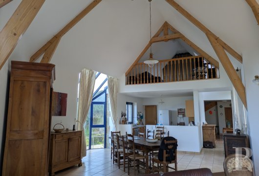 character properties France brittany   - 8