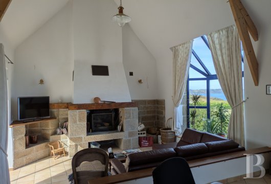 character properties France brittany   - 6