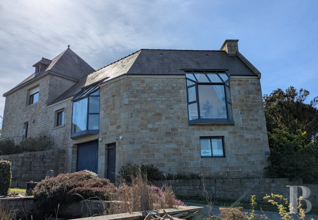 character properties France brittany   - 3