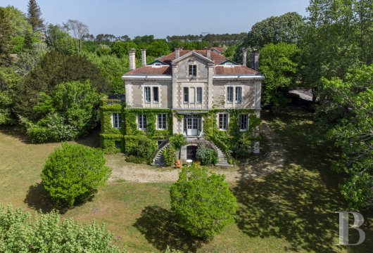 aquitaine - À Onesse-Laharie, dans les Landes, à 30 min des plages,  une maison de maître en pierre du 19e s. sur un terrain d’environ 4 800 m²