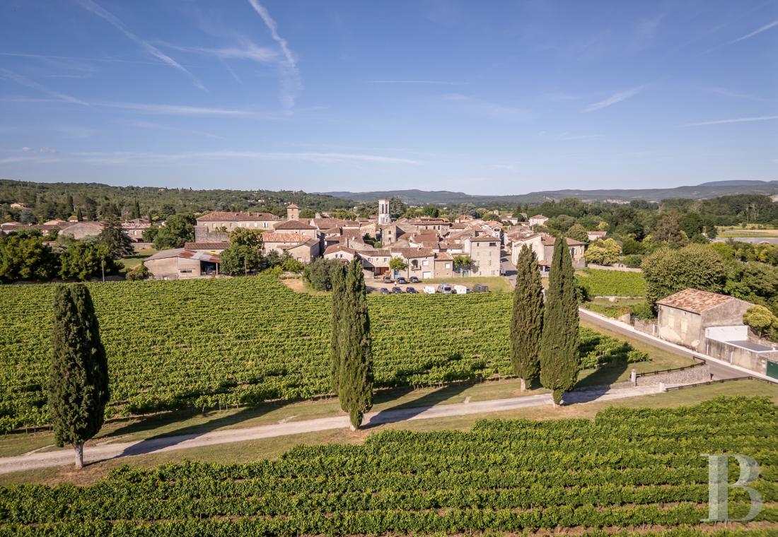 A former 17th-century farmhouse in the shadow of a chateau, in Saint-Alban-Auriolles in the Ardèche - photo  n°22