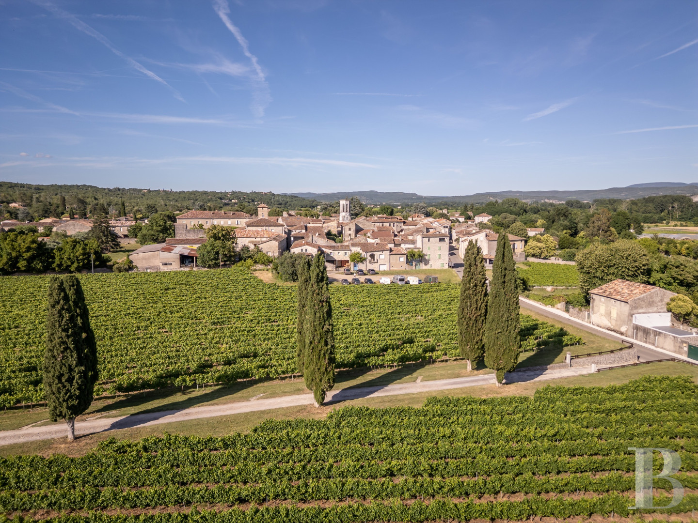 A former 17th-century farmhouse in the shadow of a chateau, in Saint-Alban-Auriolles in the Ardèche - photo  n°22