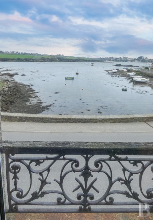 character properties France brittany   - 3