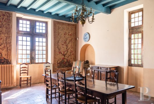 castles for sale France aquitaine   - 11