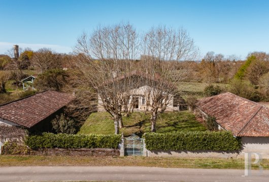 aquitaine - Dans les Landes, à 20 min de Mont-de-Marsan,  une vaste maison capcazalière de Chalosse, inscrite MH

