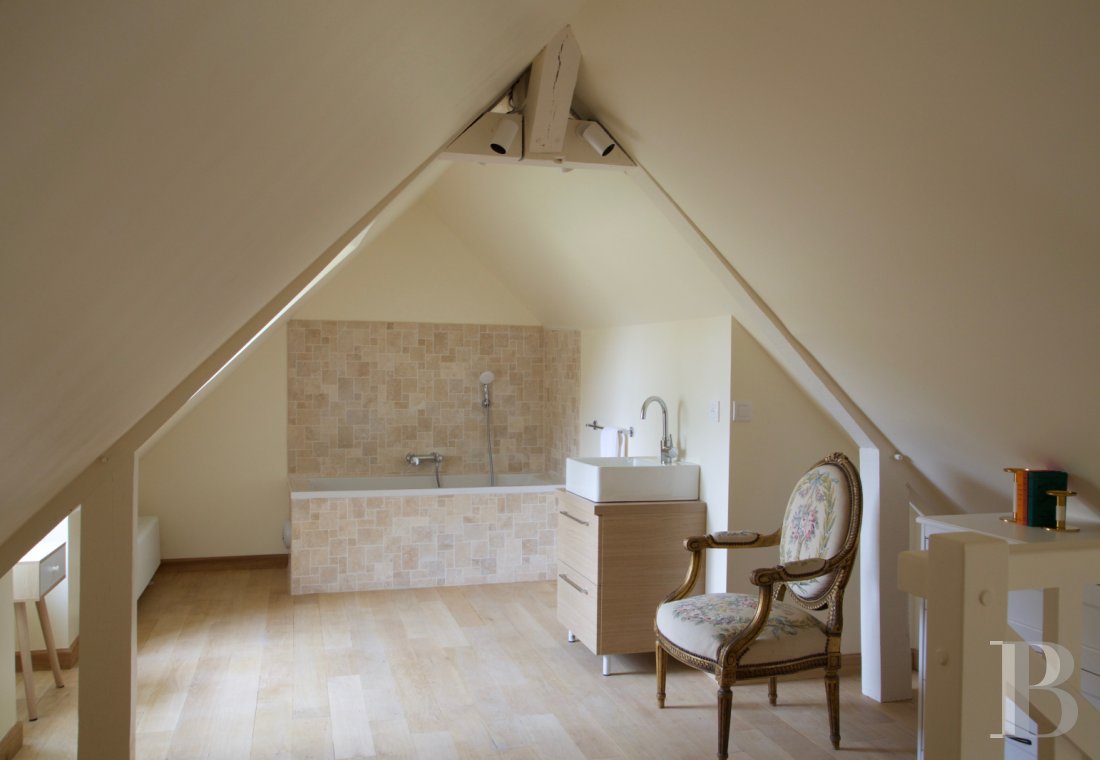 A country house rental for a year with access to the services and facilities of a large estate, an hour’s train ride from Paris in Touraine  - photo  n°13