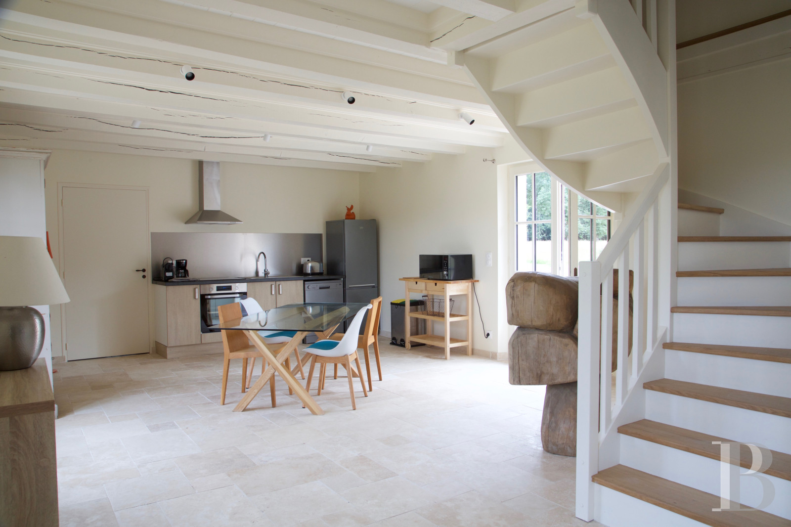 A country house rental for a year with access to the services and facilities of a large estate, an hour’s train ride from Paris in Touraine  - photo  n°10